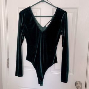 Green velvet bodysuit. Medium.